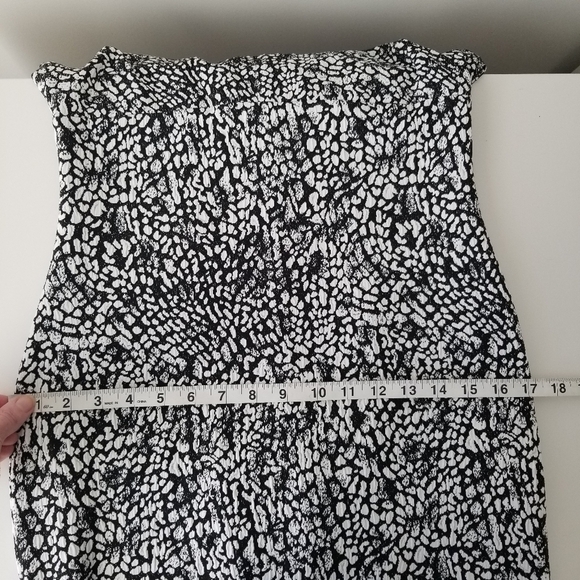 Cache Black/White Speckled Print Sleeveless Stretchy Midi Dress Size 6 - Picture 9 of 12